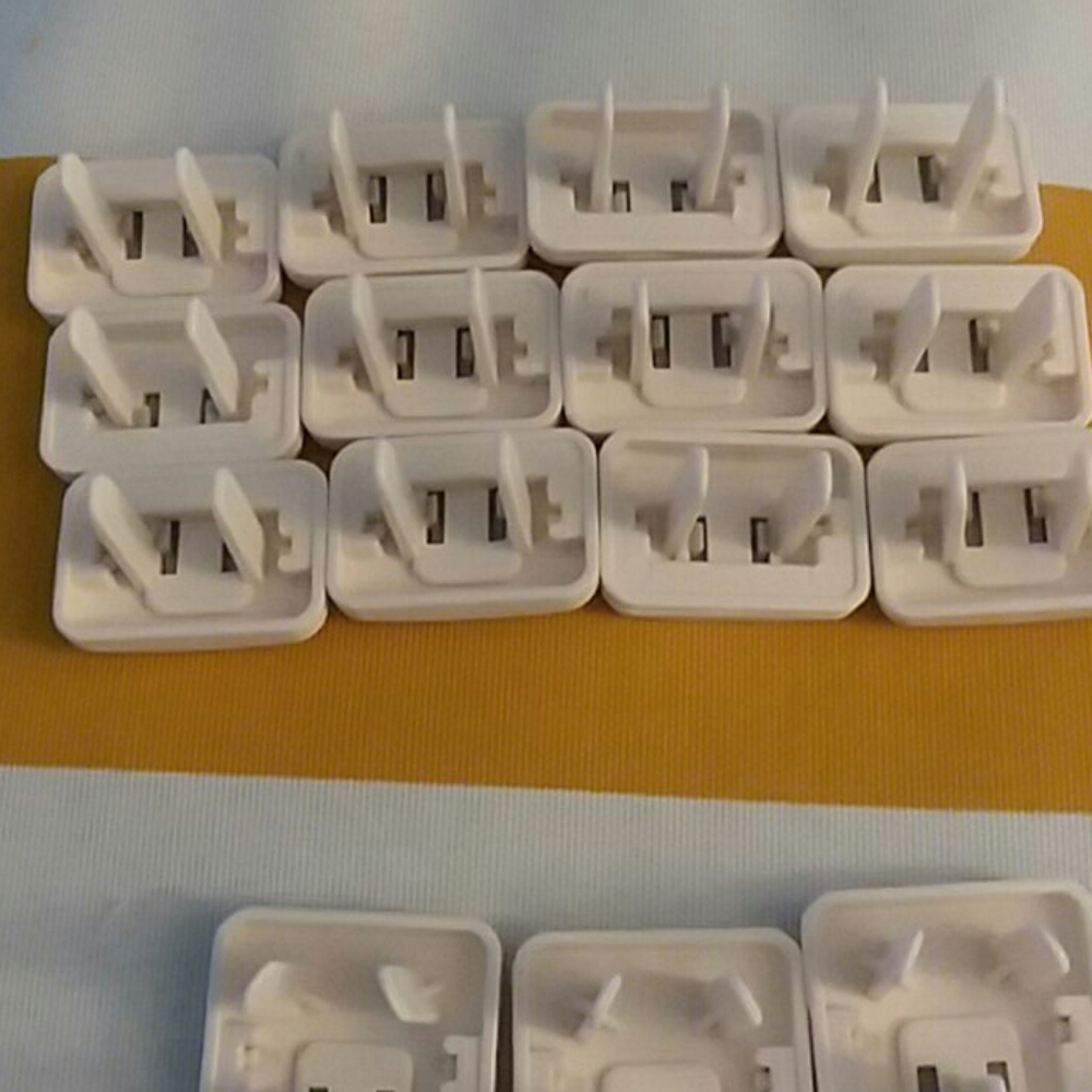Outlet Protectors - Picture 6 of 6
